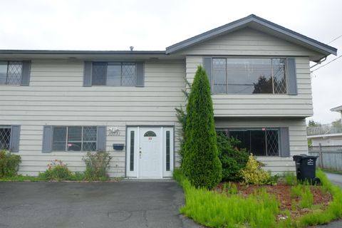 10731 Blundell Road Richmond BC V6Y 1L2