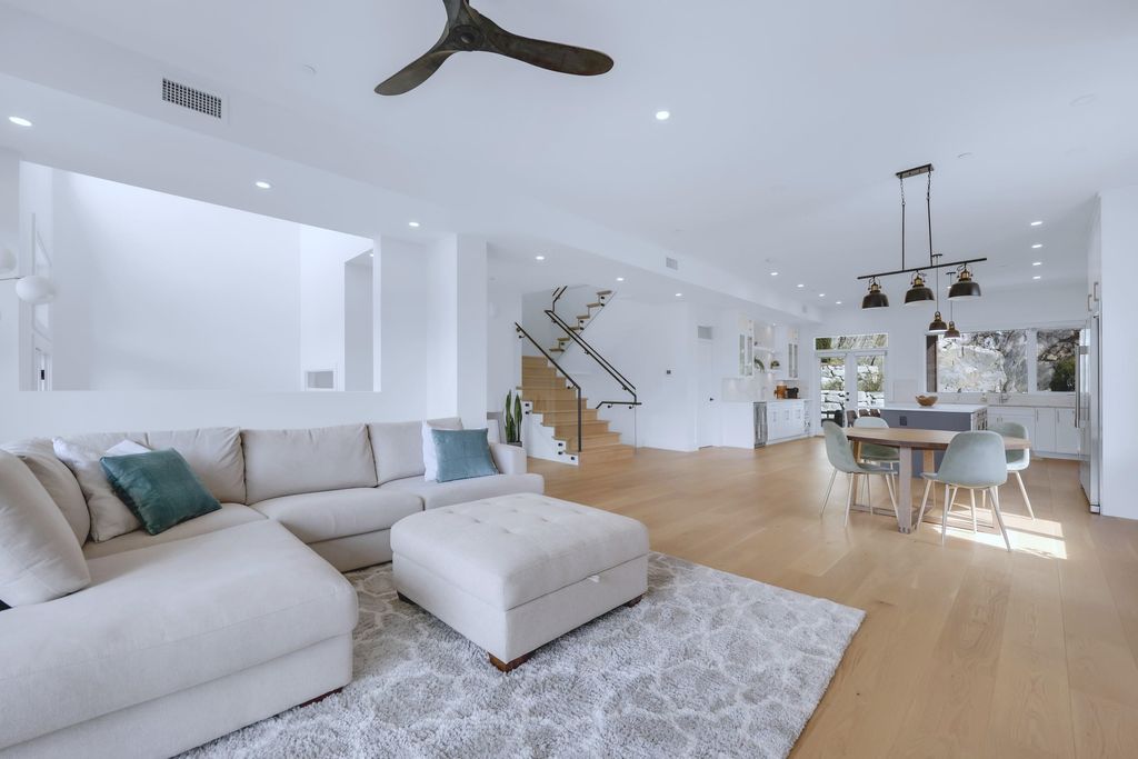 listing image 1109506342007300923