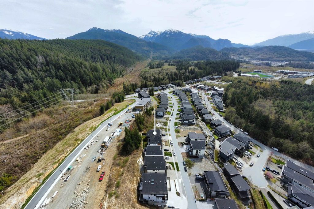 listing image 1101235502747029810