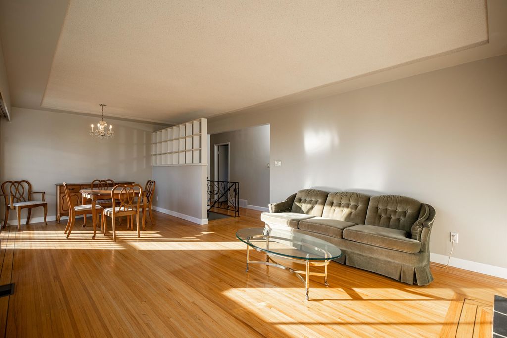 listing image 1109622650518955413