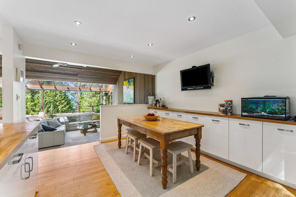 listing image 1106512813812311350
