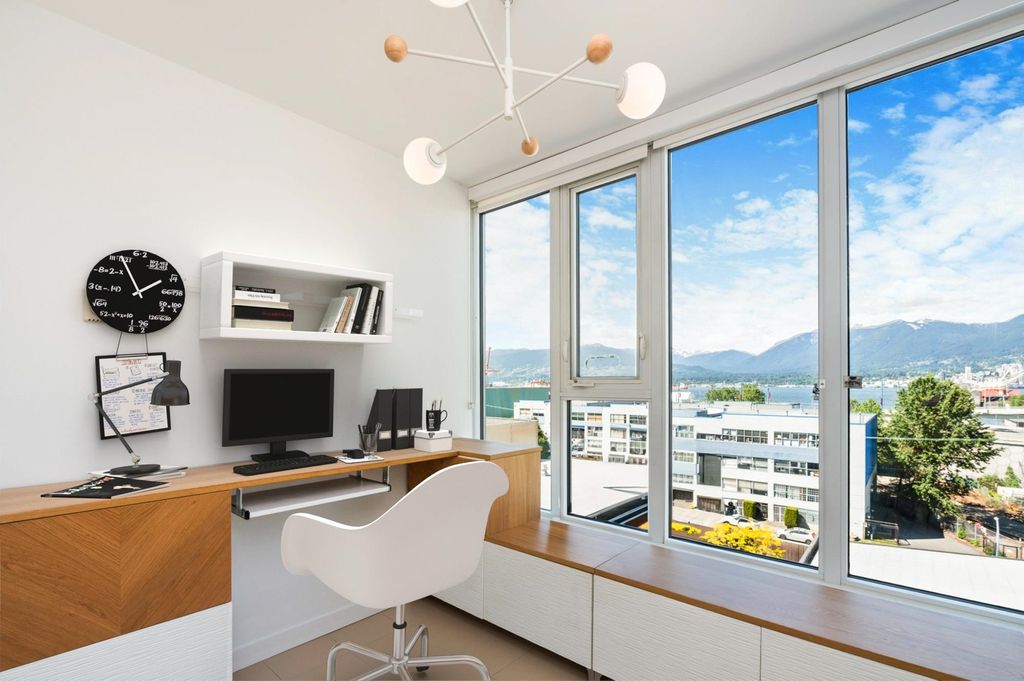 listing image 1106433386680340769