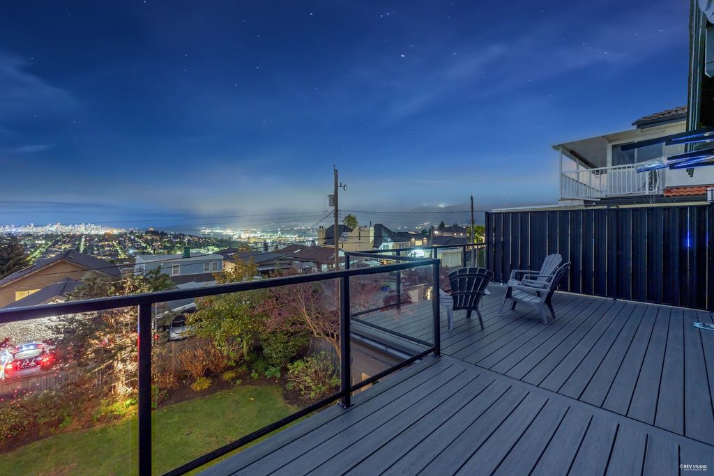 listing image 1103856382455366137