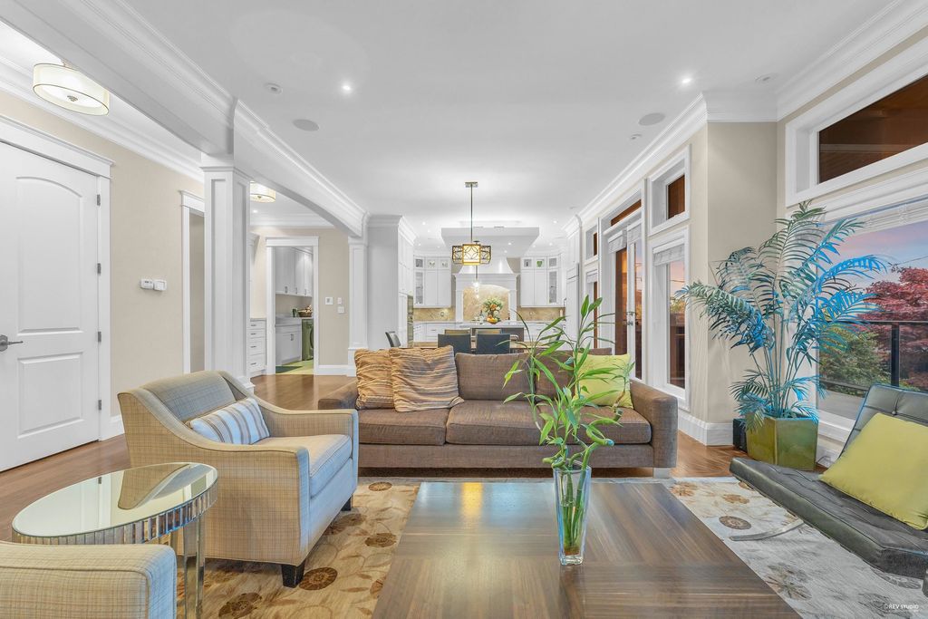 listing image 1100134505076996020