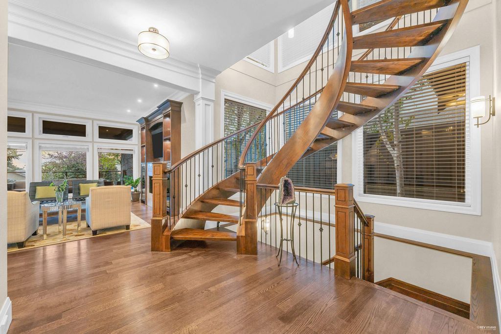 listing image 1103435086657502125