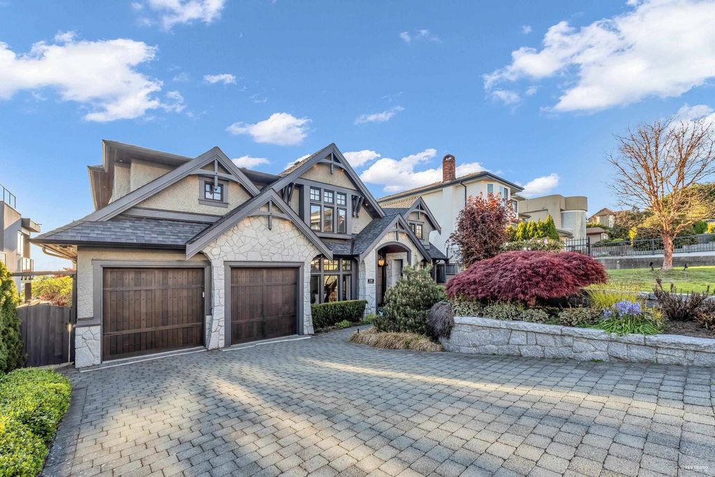 listing image 1101356533162325055