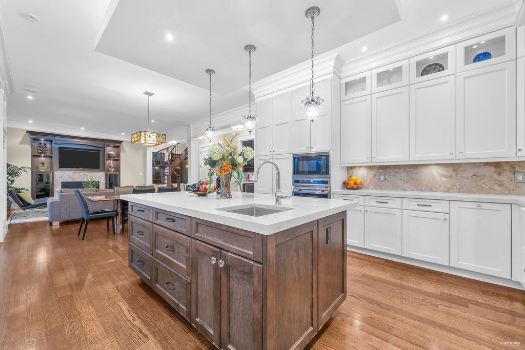 listing image 1106946340526753031