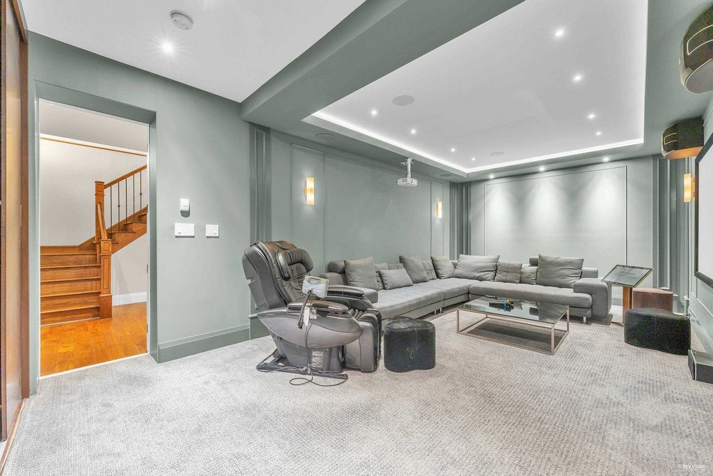 listing image 1106870986396884516