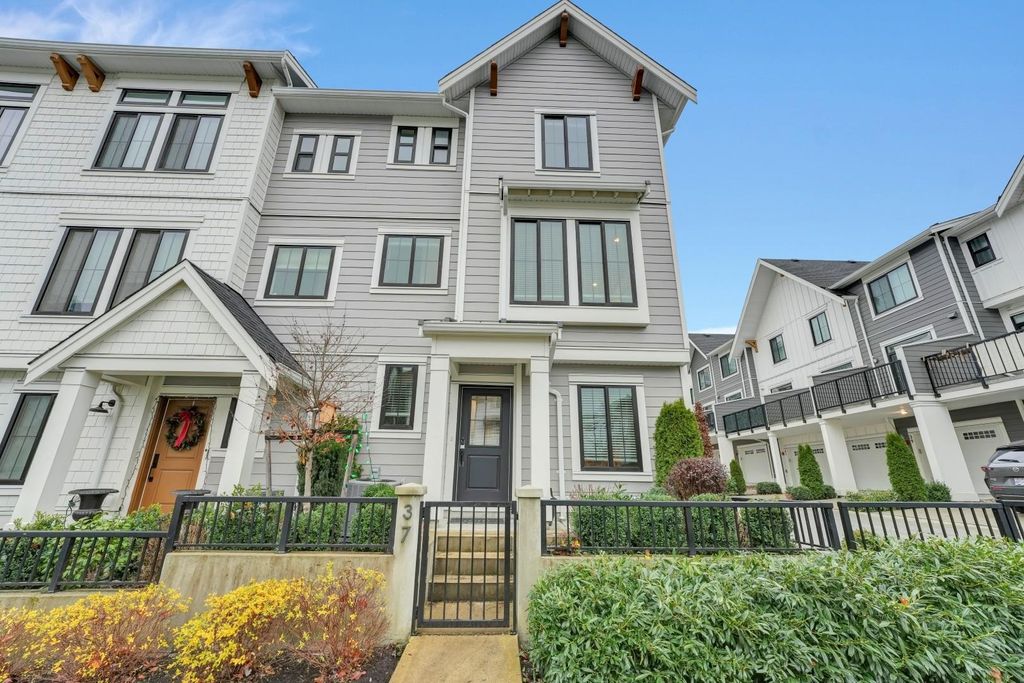 Photo of 20189 84 Avenue #37, Langley, BC V2Y 3P7 (MLS # R3072299)