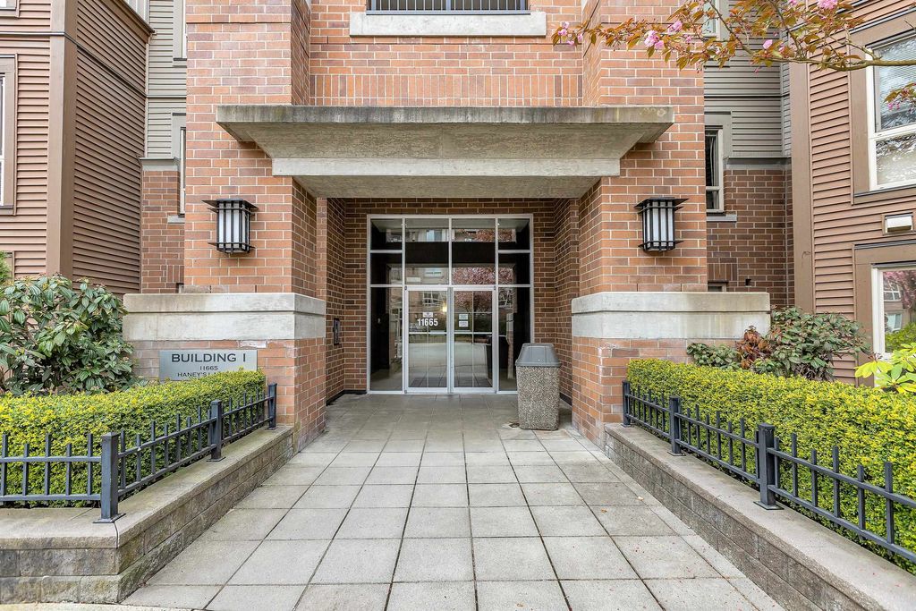 Photo of 11665 Haney Bypass #116, Maple Ridge, BC V2X 8W9 (MLS # R3113640)