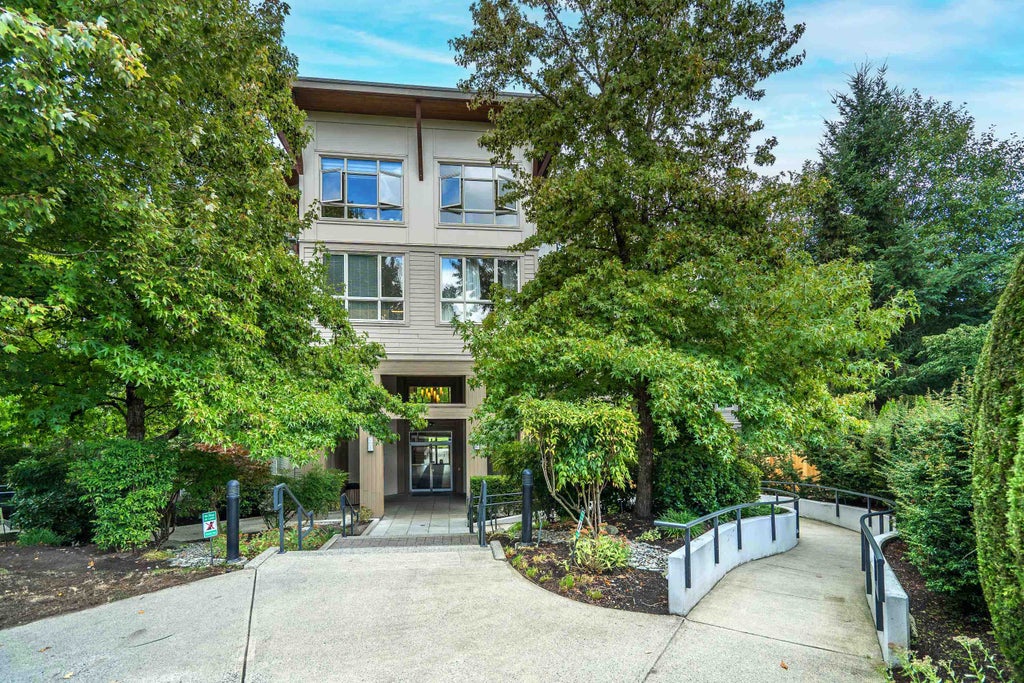 Photo of 15918 26 Avenue #307, Surrey, BC V3S 5K3 (MLS # R3171004)