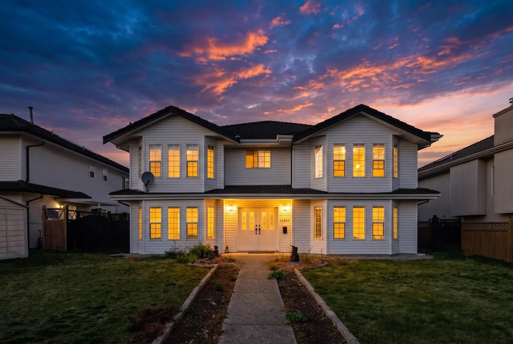 Photo of 12247 64 Avenue, Surrey, BC V3W 1W6 (MLS # R3175084)