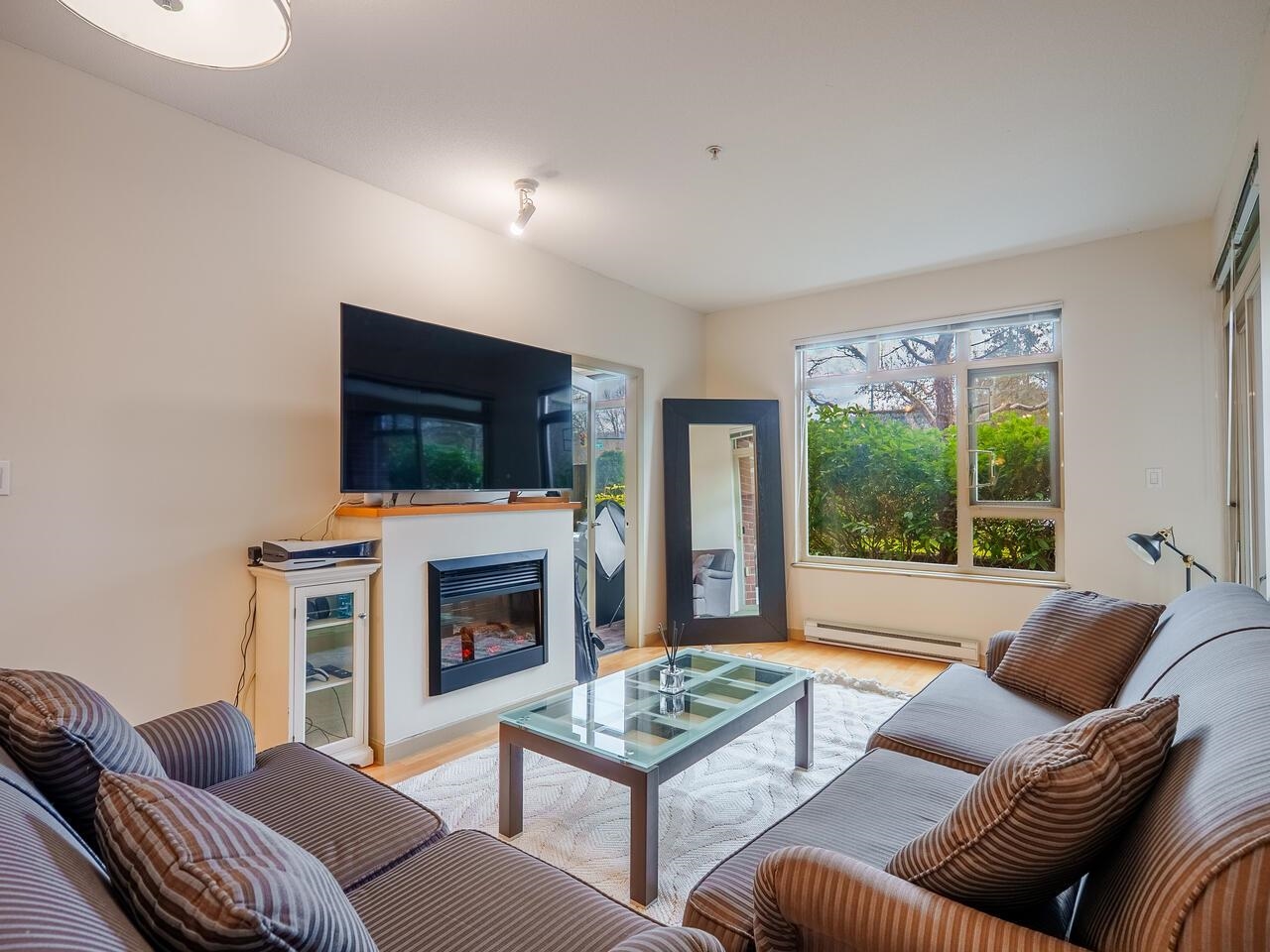 100 Capilano Road 105