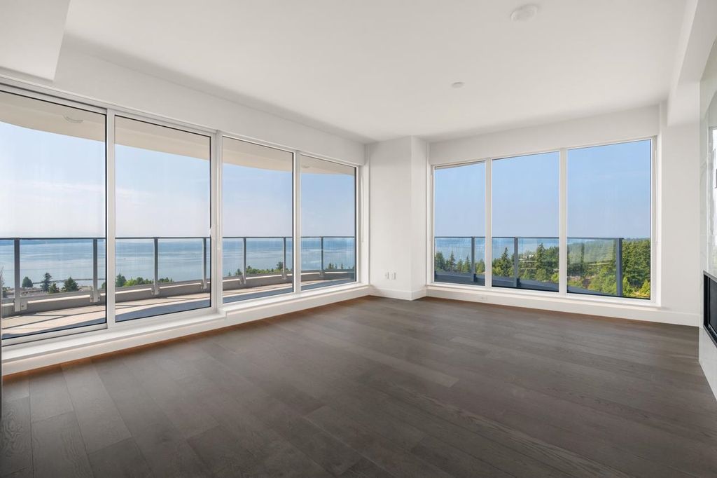 Photo of 1475 Foster Street #1405, Surrey, BC V4B 0C9 (MLS # R3149790)