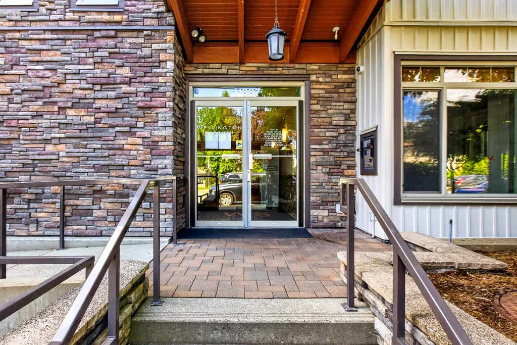 Photo of 11887 Burnett Street #410, Maple Ridge, BC V2X 6P6 (MLS # R3136997)