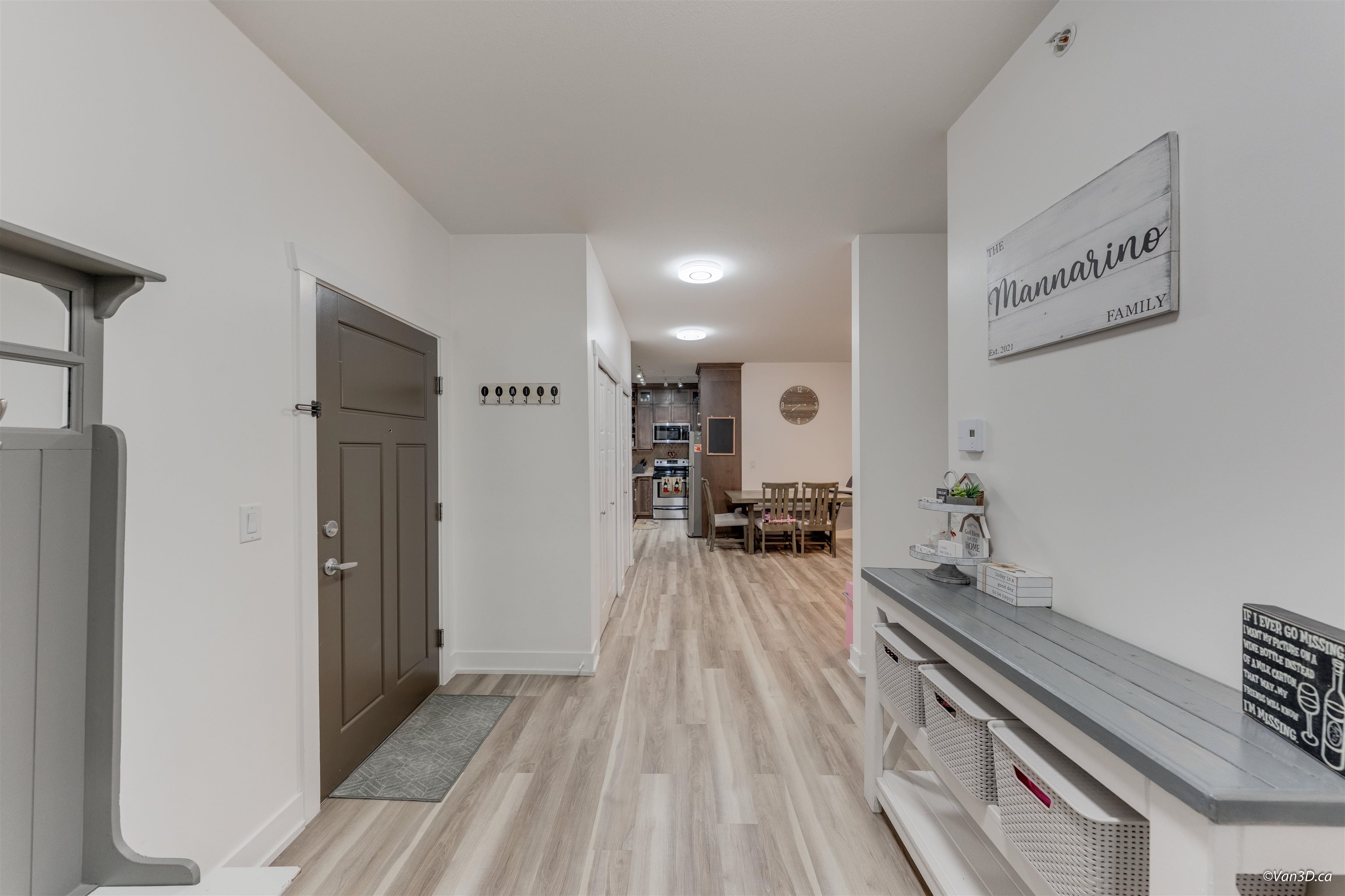 1988 Suffolk Avenue 404