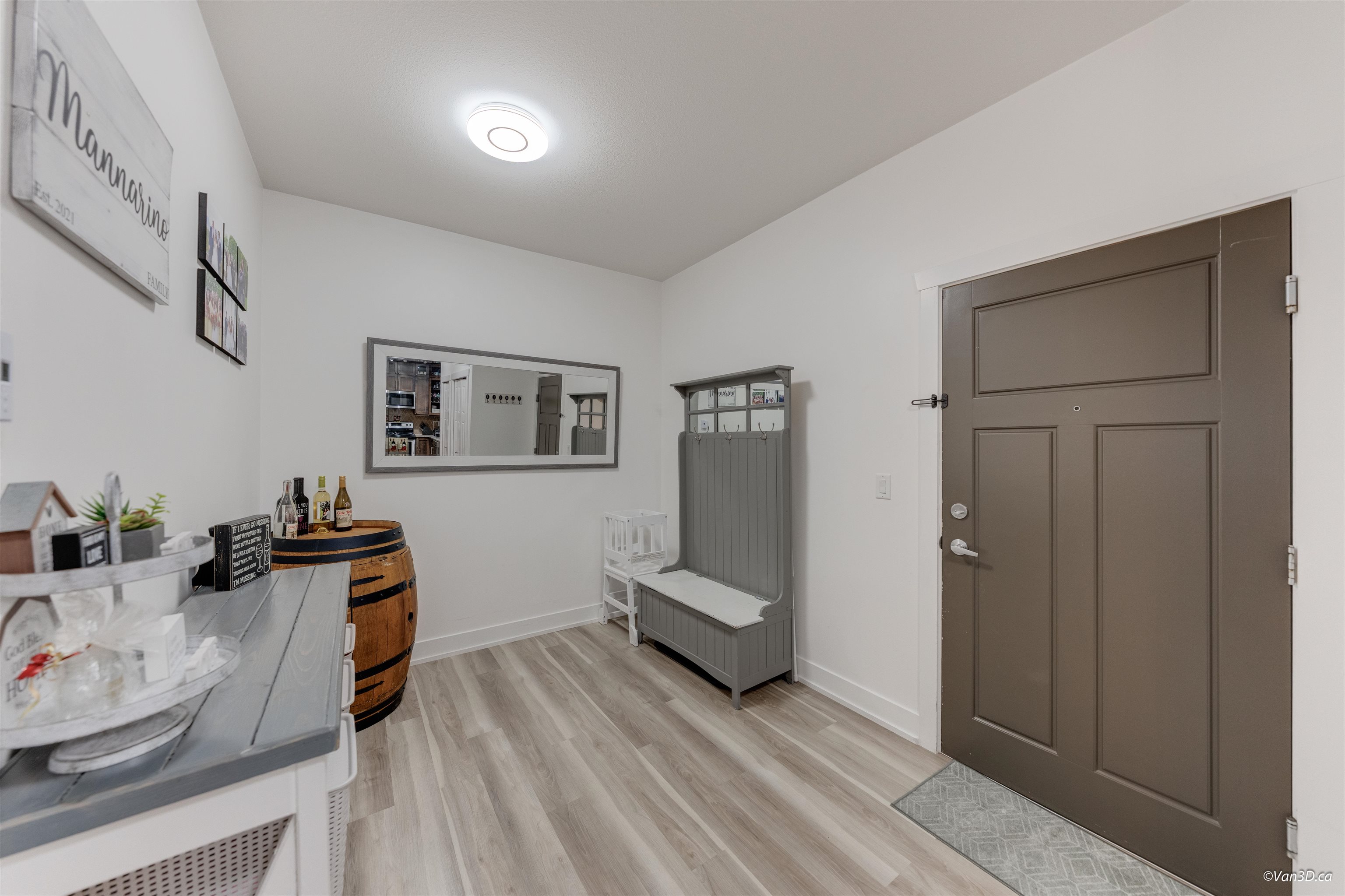 1988 Suffolk Avenue 404