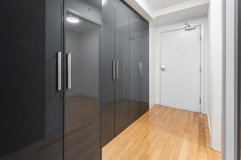listing image 1107657797105750574
