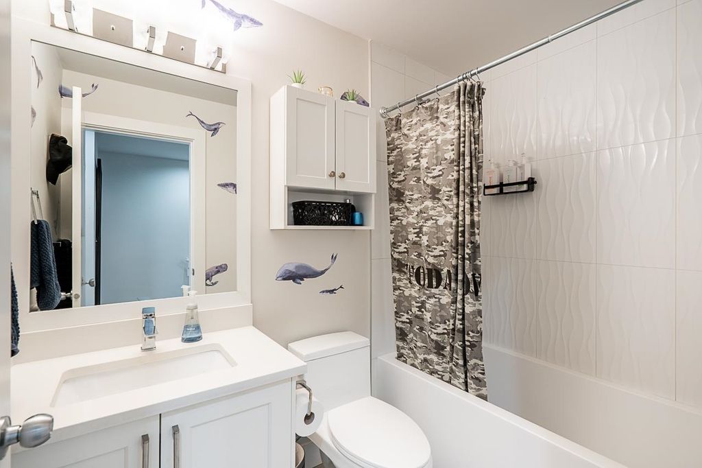 listing image 1107861475358548702