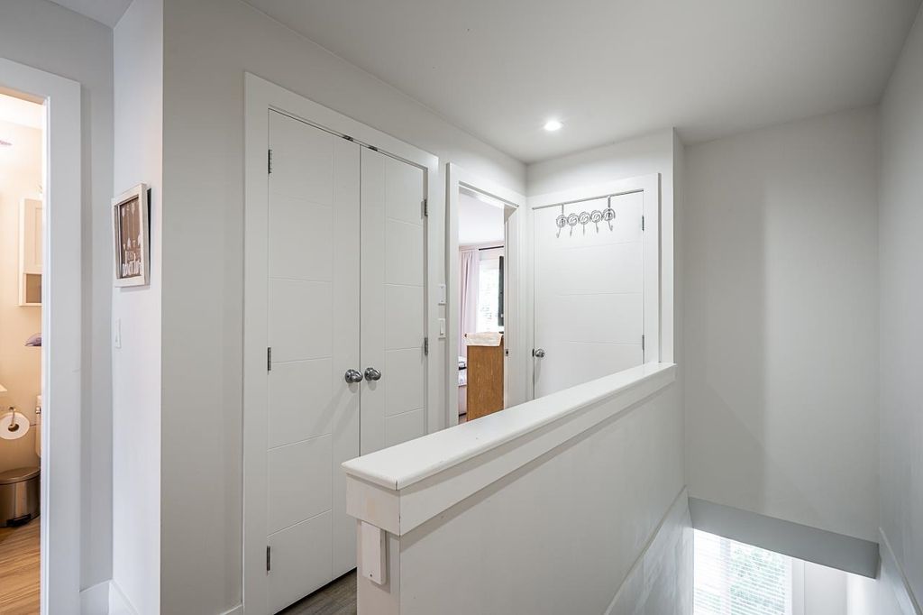 listing image 1104451934325677708