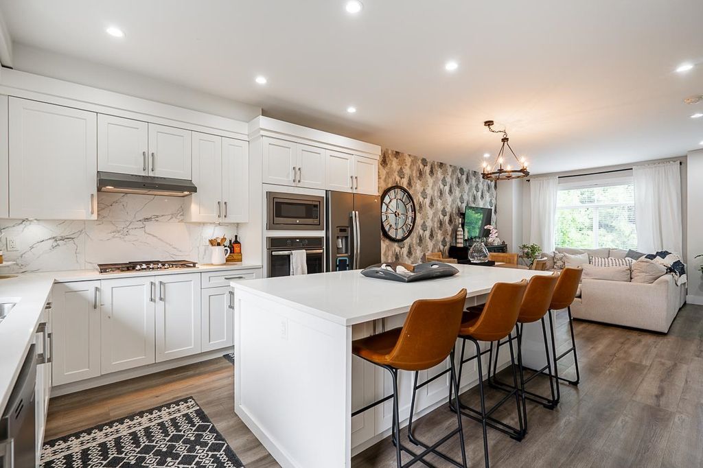 listing image 1109615963747734188