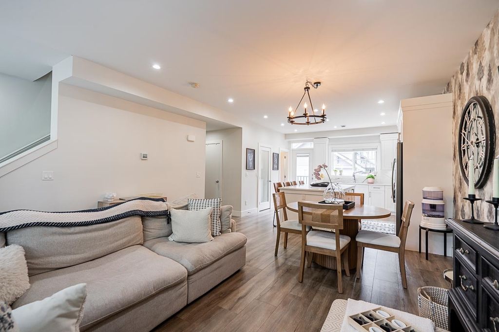 listing image 1101254986658943648