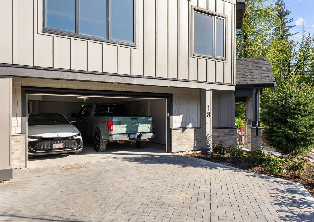 Photo of 6828 208a Street #18, Langley, BC V2Y 4C4 (MLS # R3160902)