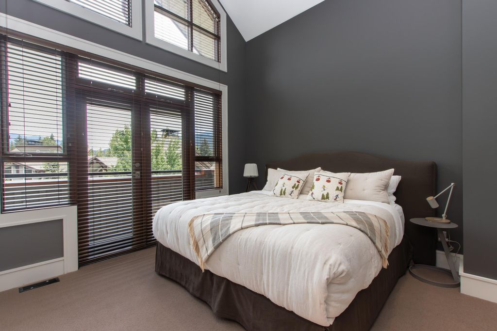 listing image 1107732201244283695