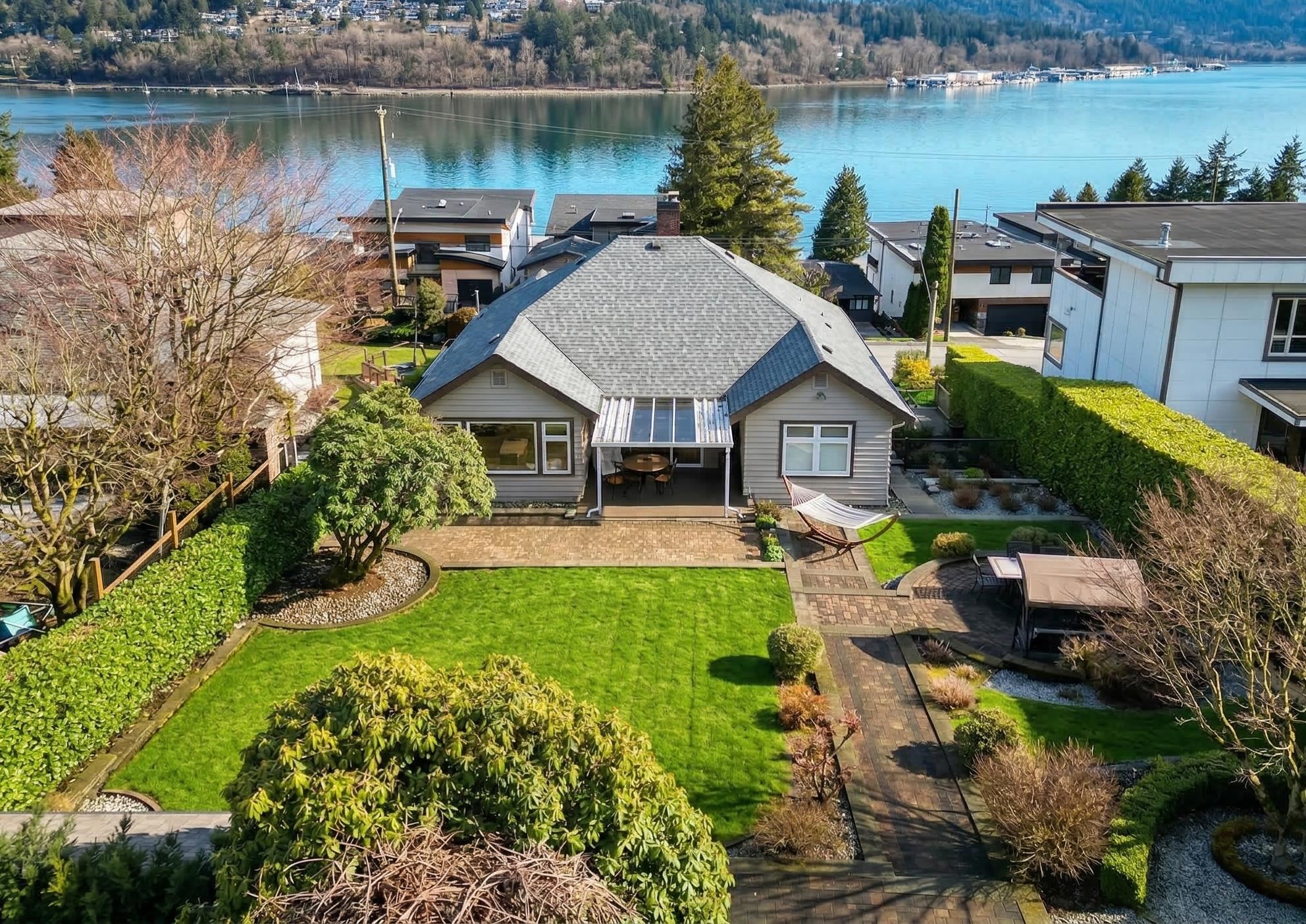 1227 Ioco Road