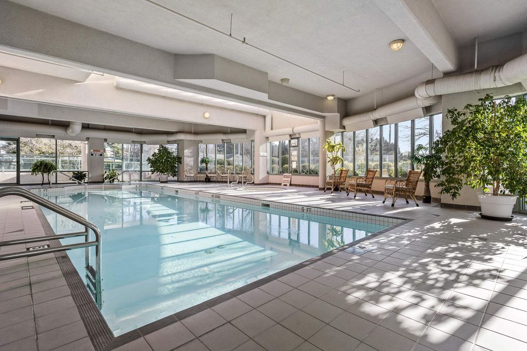 listing image 1100160416414858948