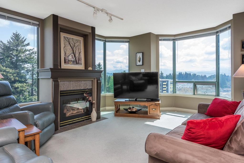 listing image 1100757686278118938
