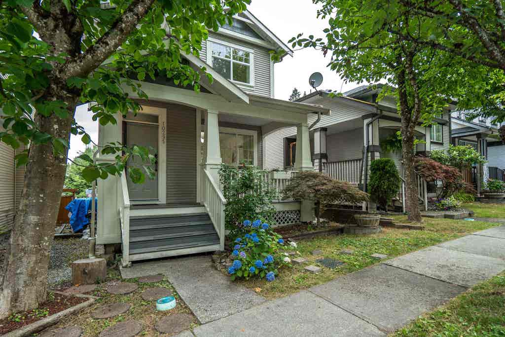 Photo of 10295 243a Street, Maple Ridge, BC V2W 1Y3 (MLS # R3150934)