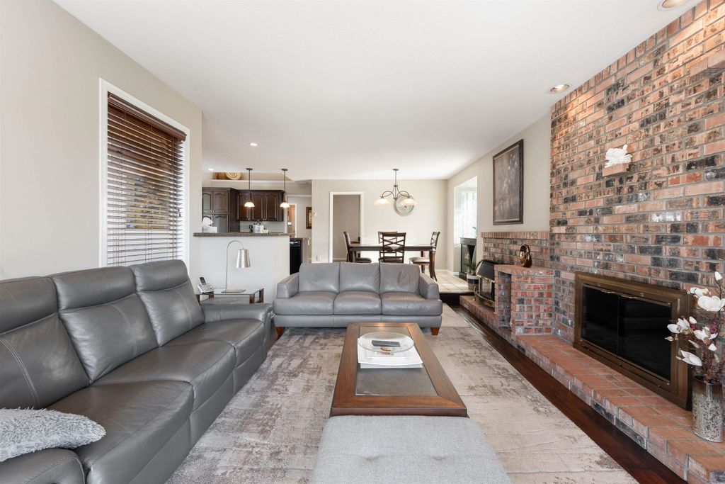 listing image 1103541690009988740
