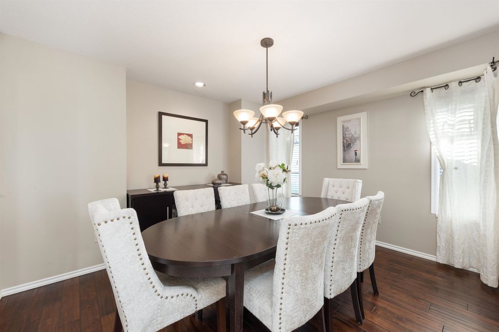 listing image 1104217183688250403