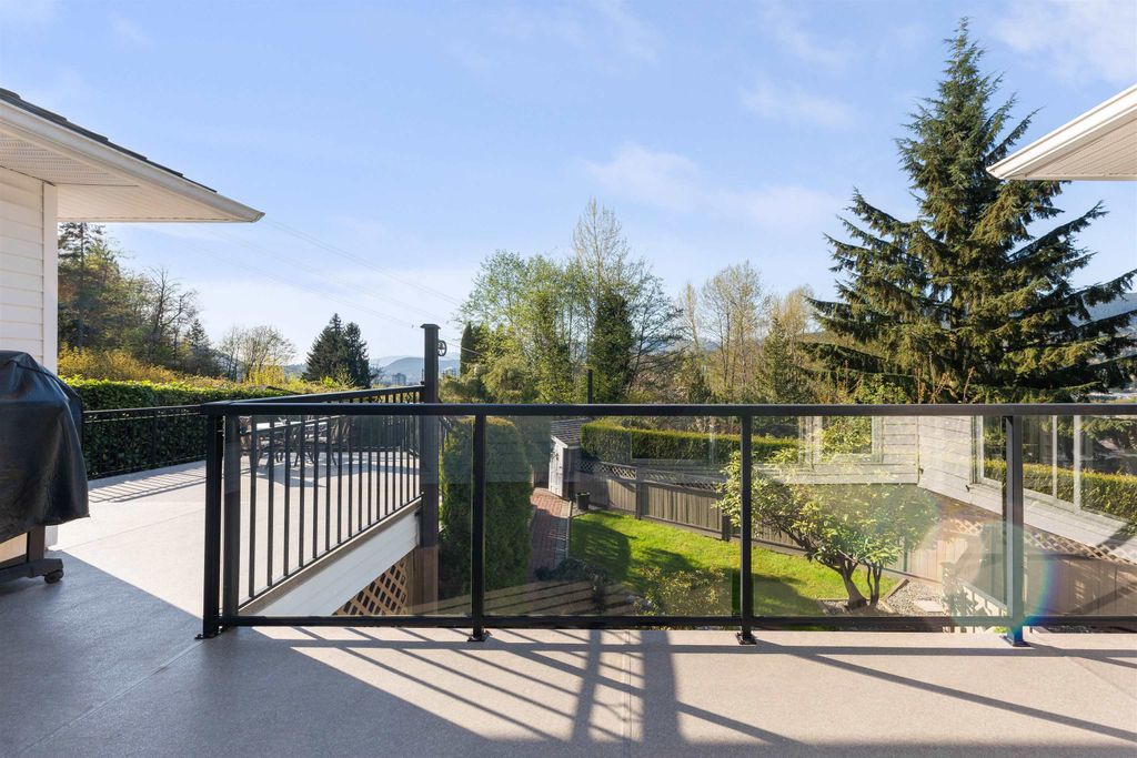 listing image 1100959373980720904