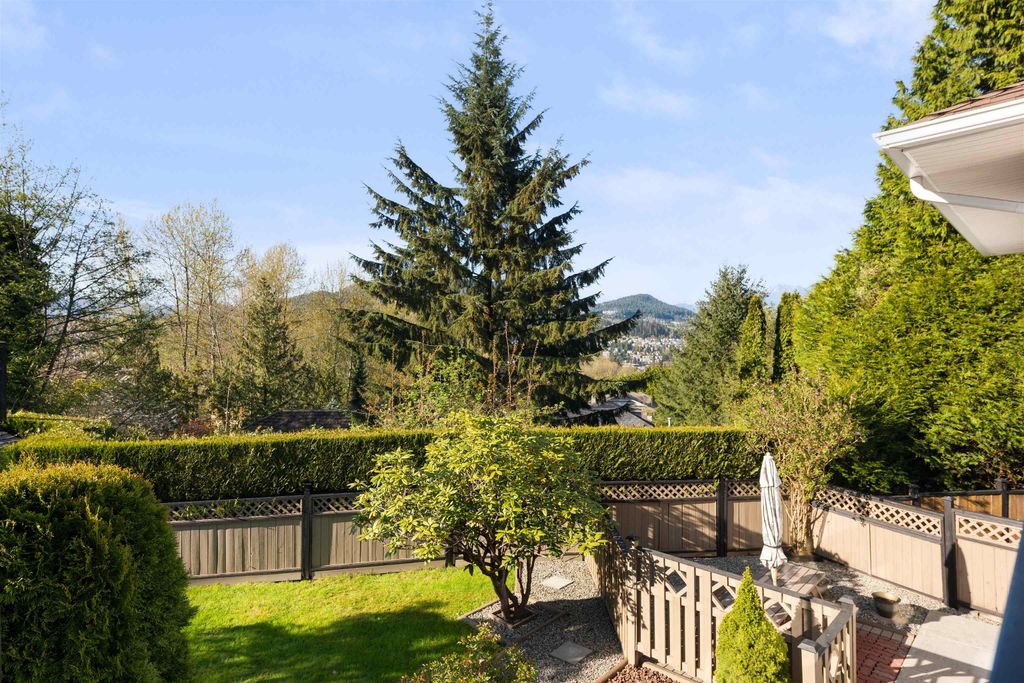 listing image 1109487298047444436