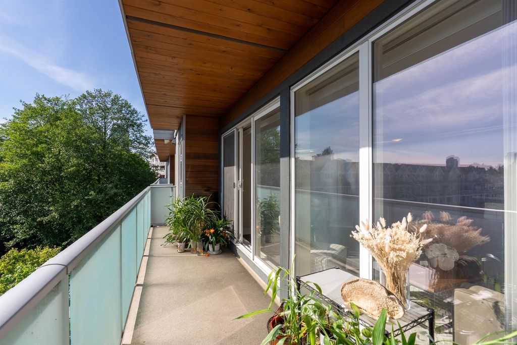 listing image 1104134971906727142
