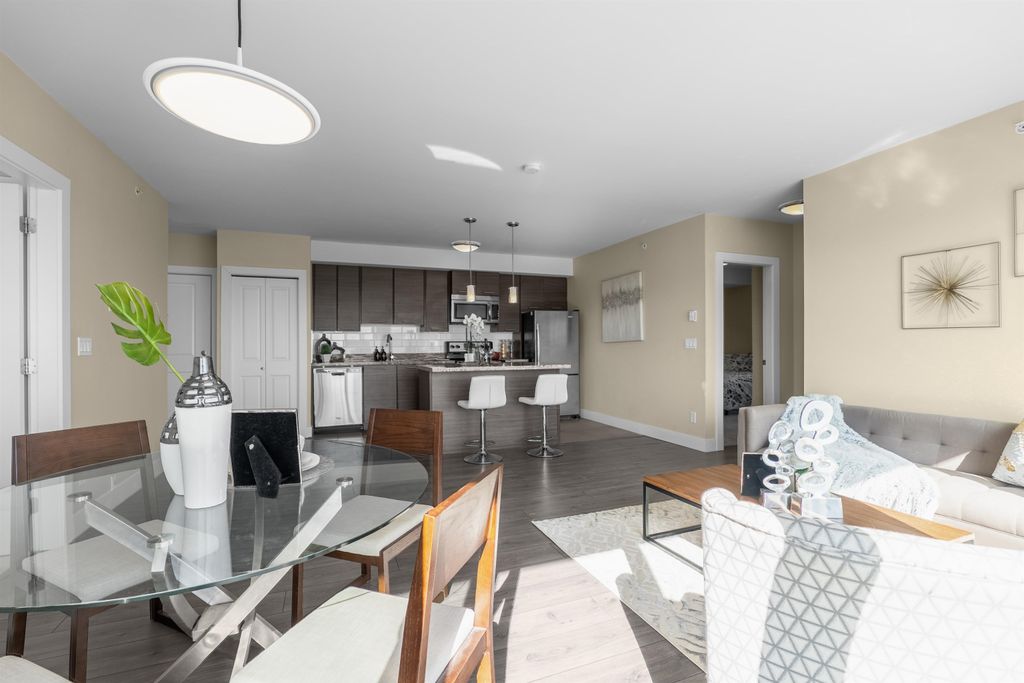 listing image 1101968446435480590