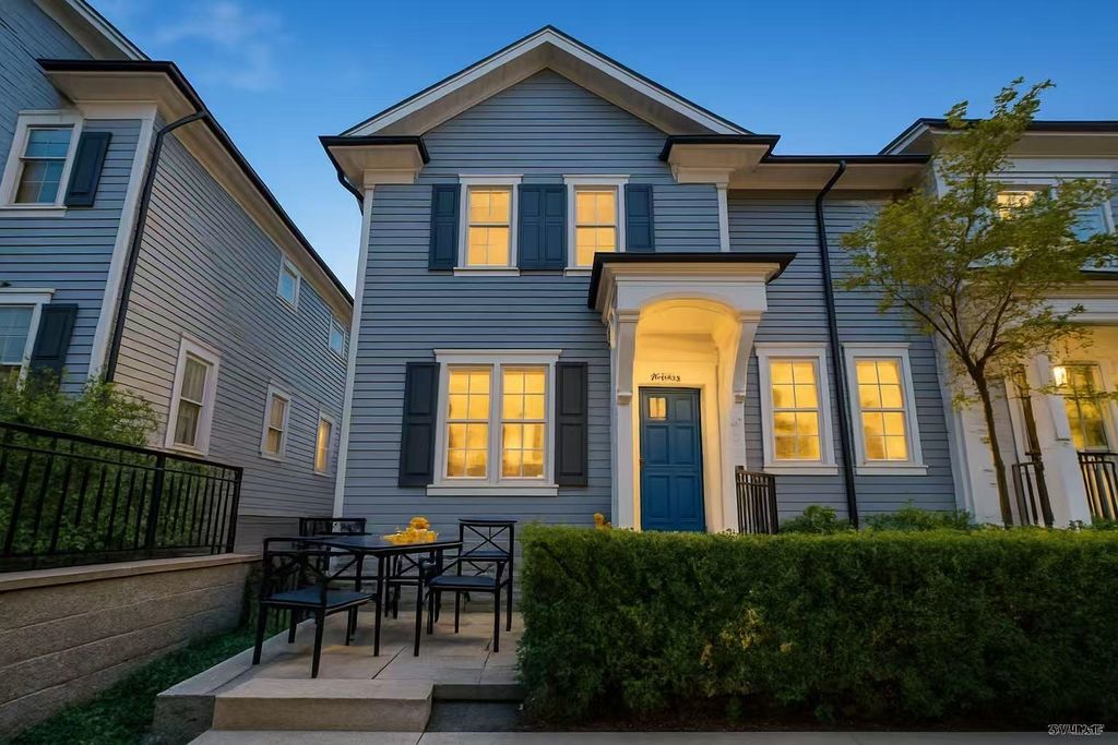 Photo of 2070 Oak Meadows Drive #87, Surrey, BC V3S 9M8 (MLS # R3080287)