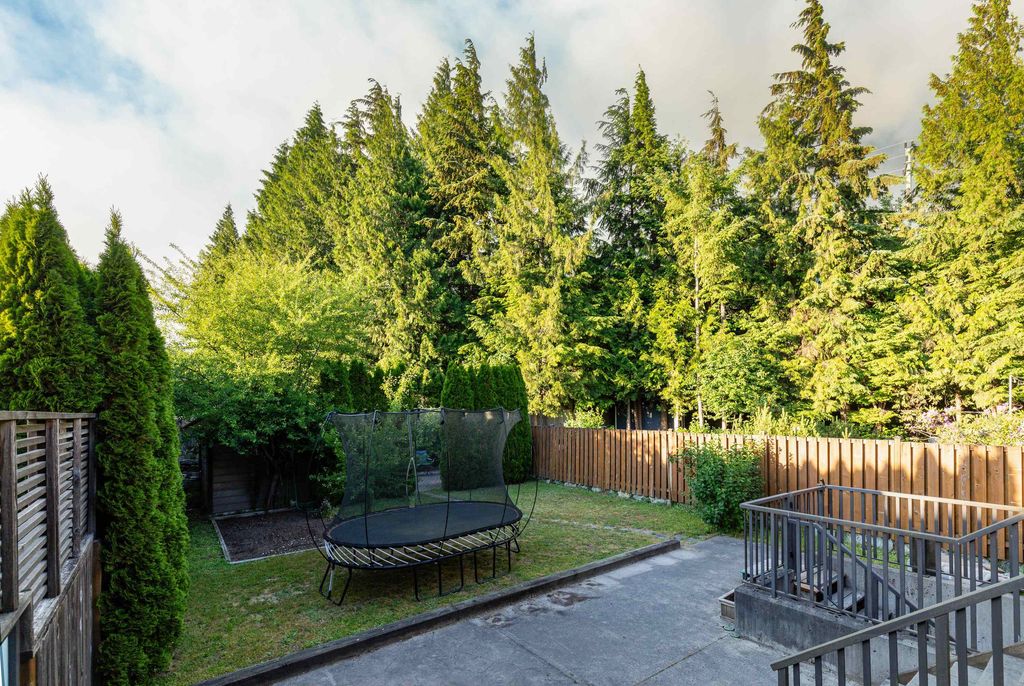 listing image 1106704789327695560