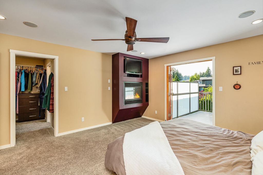 listing image 1106045162008093457
