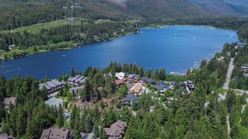 listing image 1103631989276286335