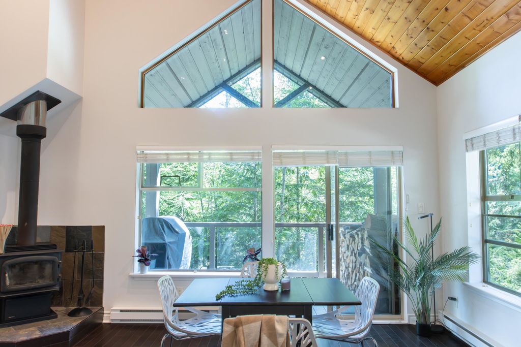 listing image 1103093932194395023