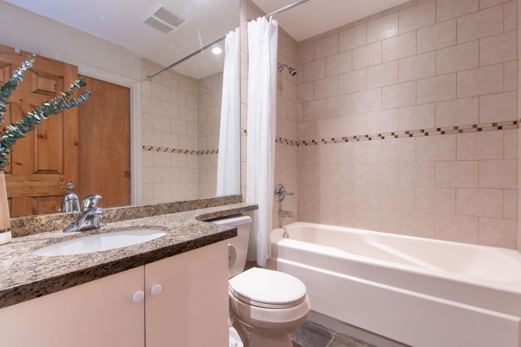 listing image 1108847874553158726