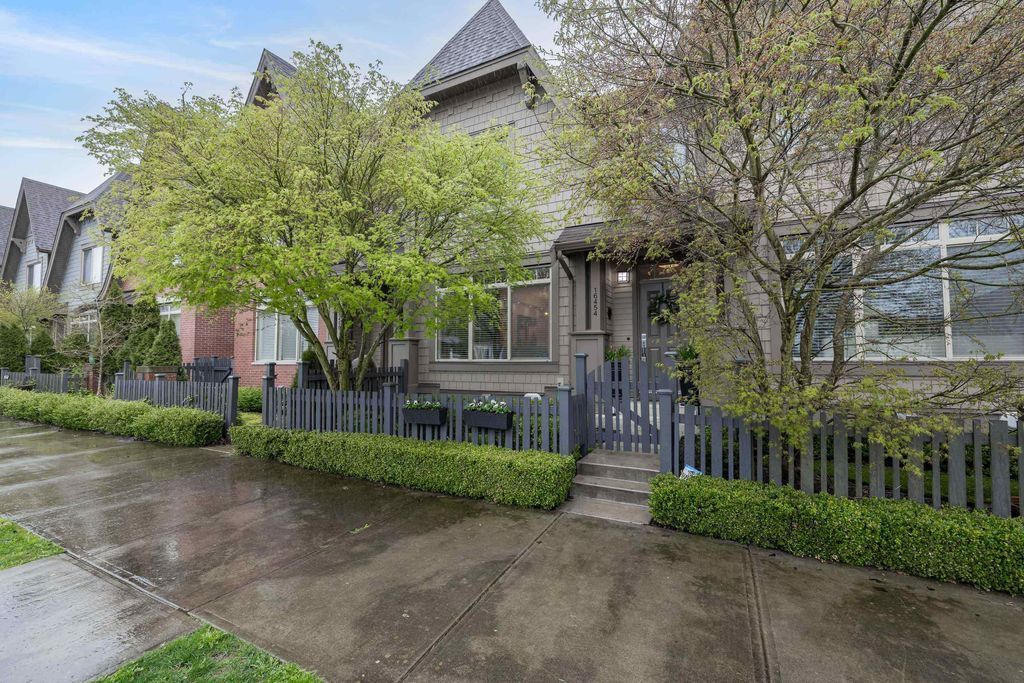 Photo of 16454 25 Avenue, Surrey, BC V3Z 0M8 (MLS # R3062475)