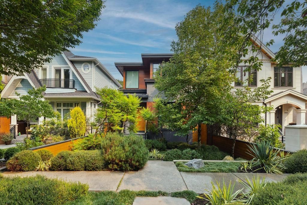listing image 1105085986838381161