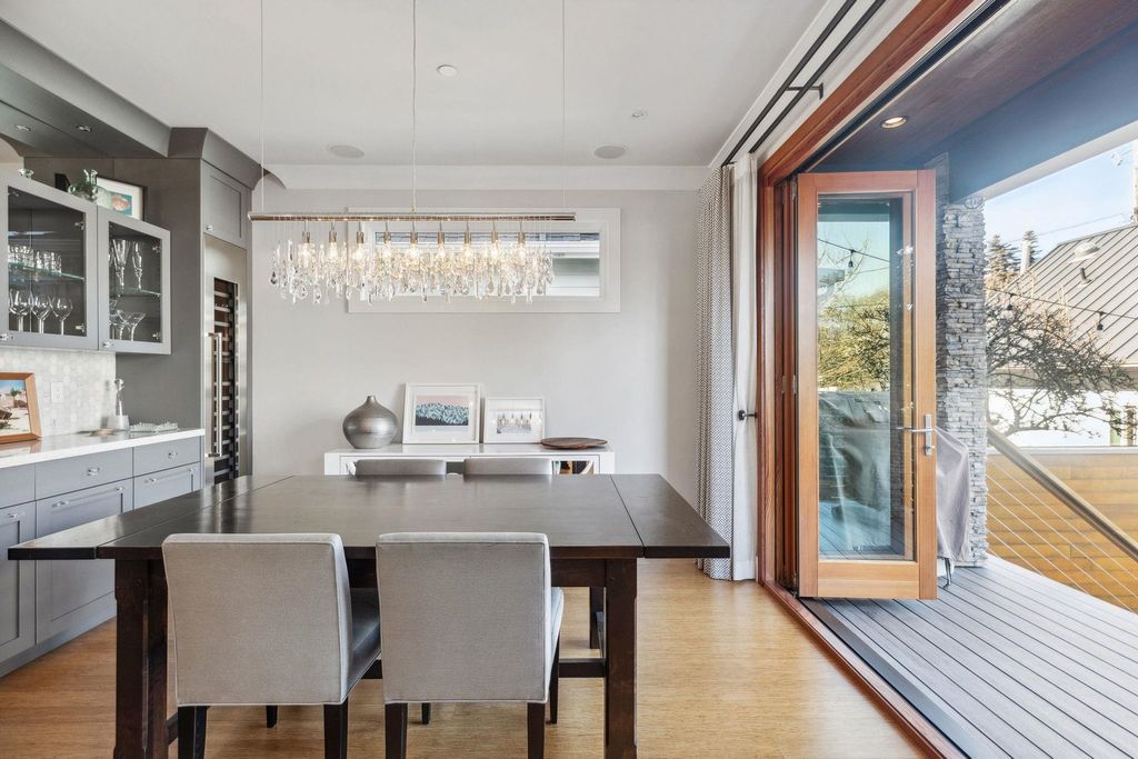 listing image 1103435358082487737