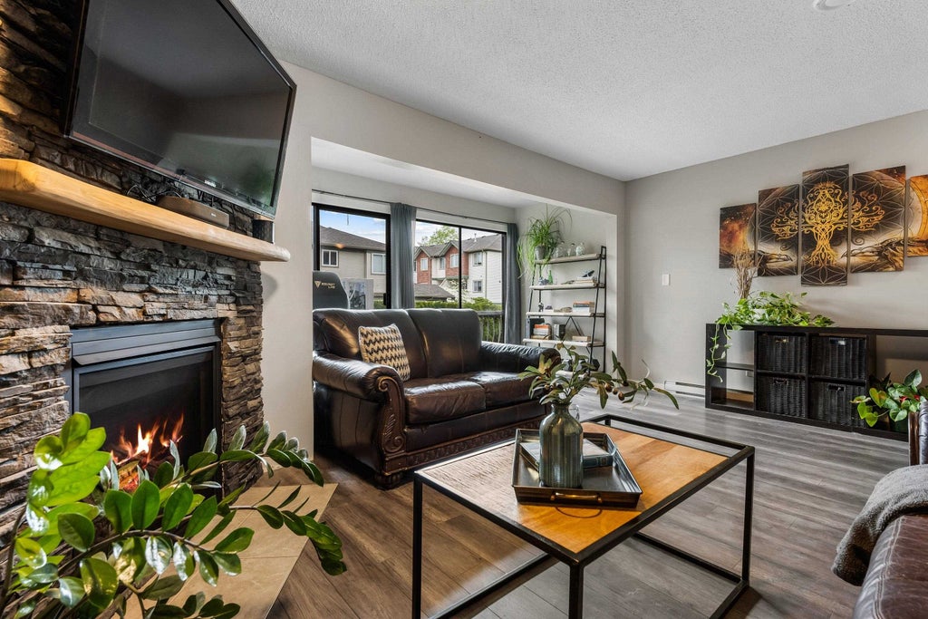 Photo of 9446 Hazel Street #7, Chilliwack, BC V2P 5N1 (MLS # R3143604)