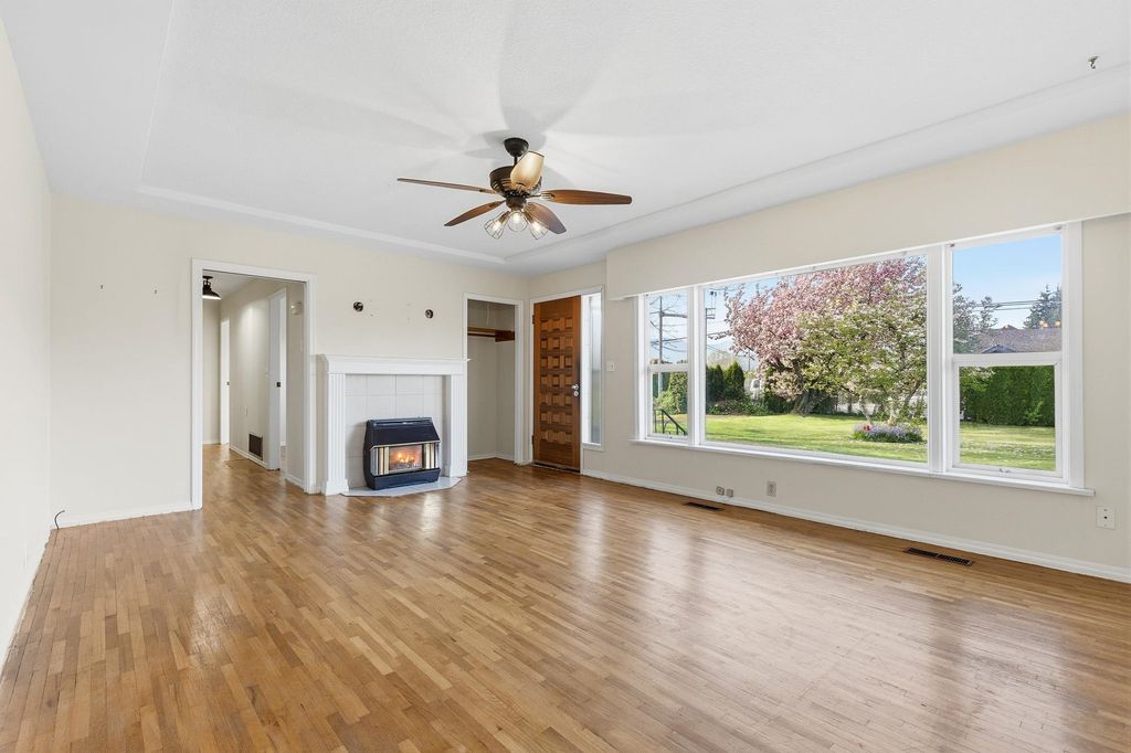 Photo of 44366 Keith Wilson Road, Chilliwack, BC V2R 4B6 (MLS # R3114738)