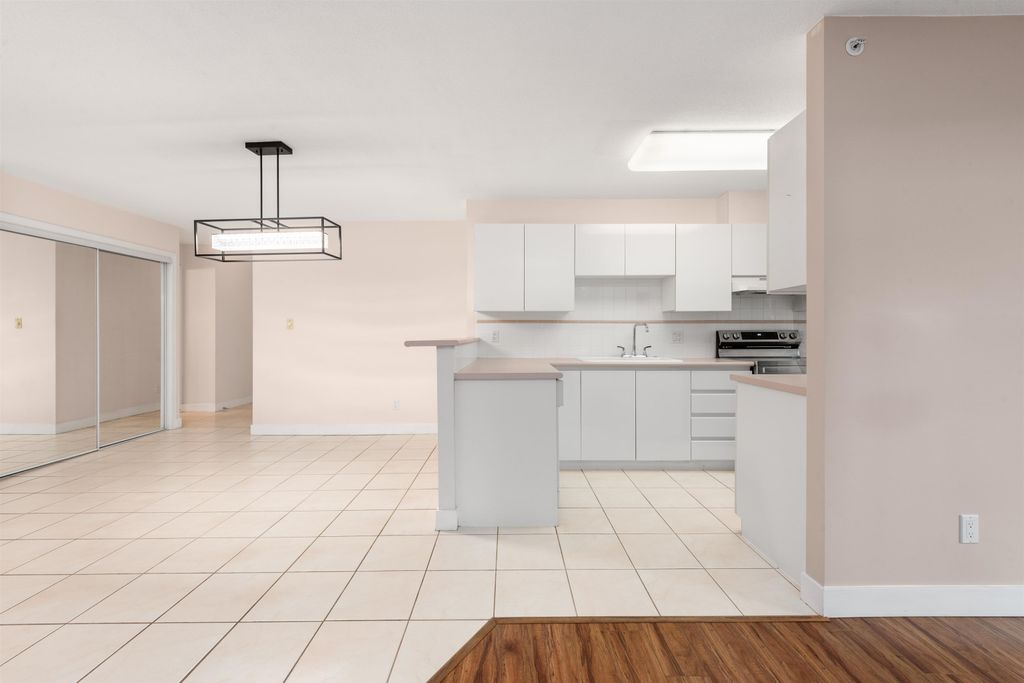 listing image 1106560933965096822